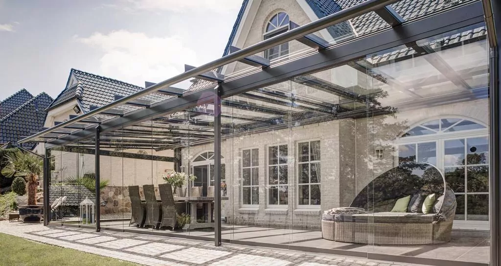 Terrasse aus Glas