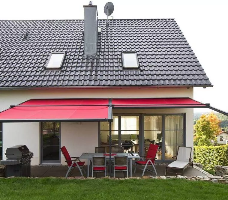 Referenz-Kundenmeinung-Schroeder4 Pergola-Markise in rot